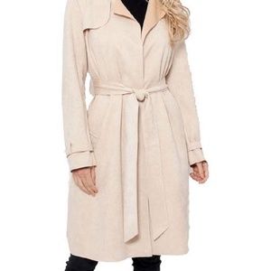 Love token suede lite coat